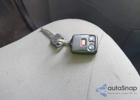 2005 Ford Econoline E150 Van from USA, damaged, VIN 1FTRE14W85BH21137